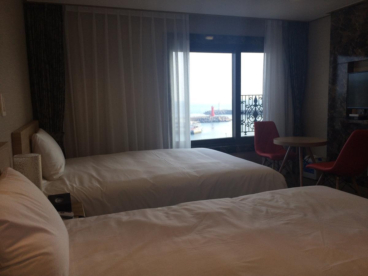 Dream Jeju Hotel 西归浦市 外观 照片